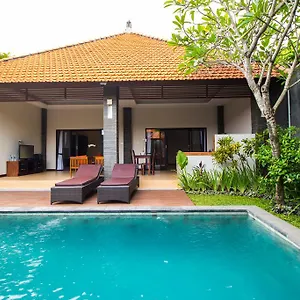 Transera Kirana Villas Villa